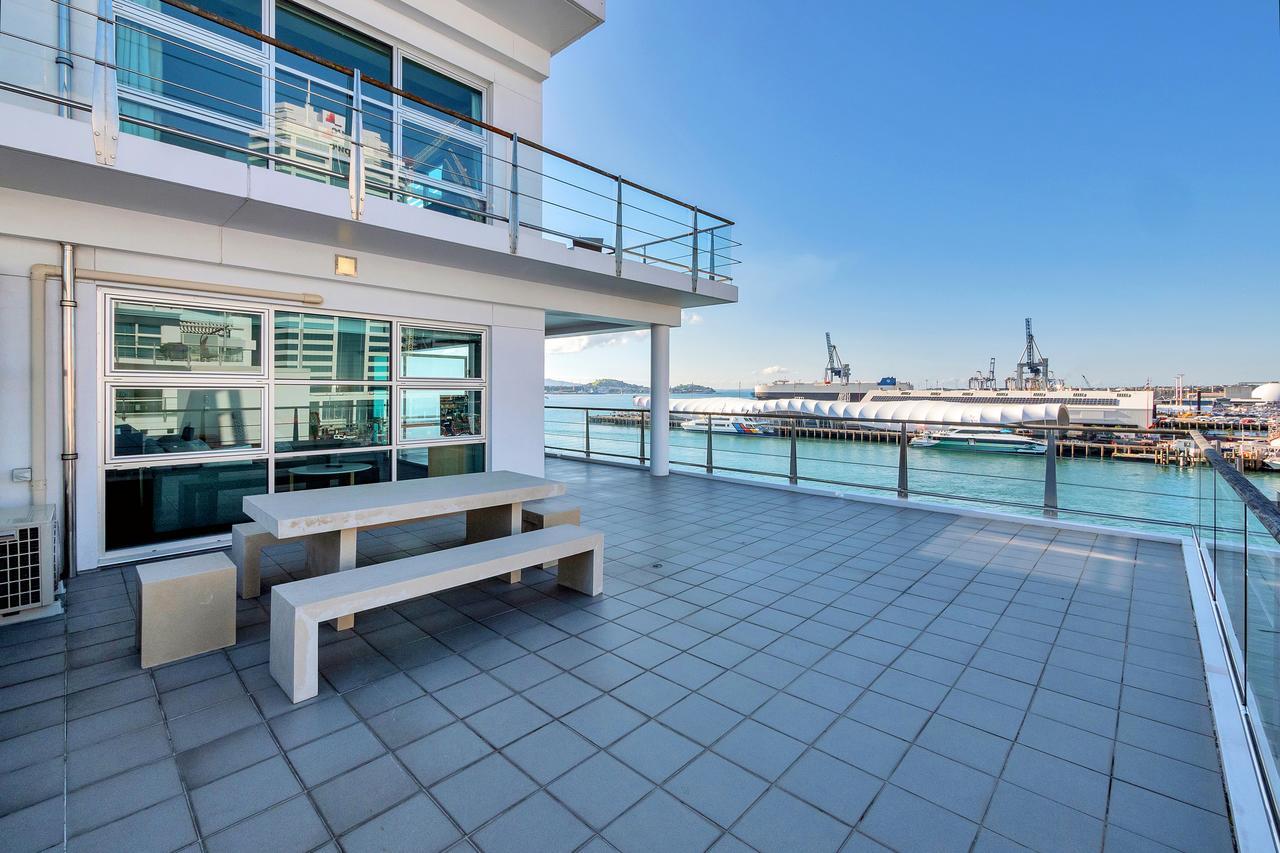 Apartamento Stunning Harbour & City View Studio L Aircon & Wifi Auckland Exterior foto